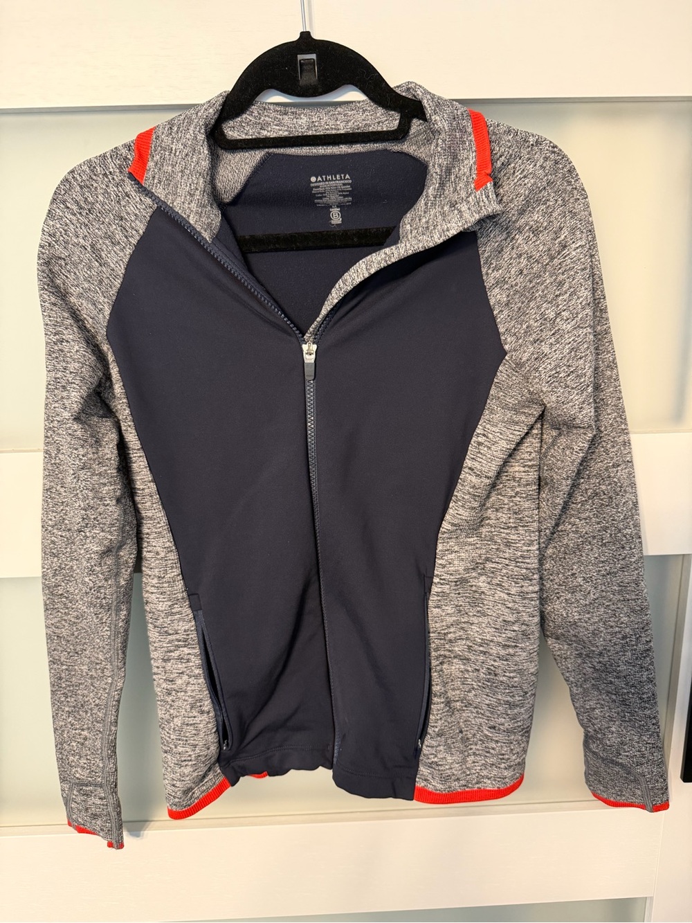 Woman’s Athletic Athleta zip up